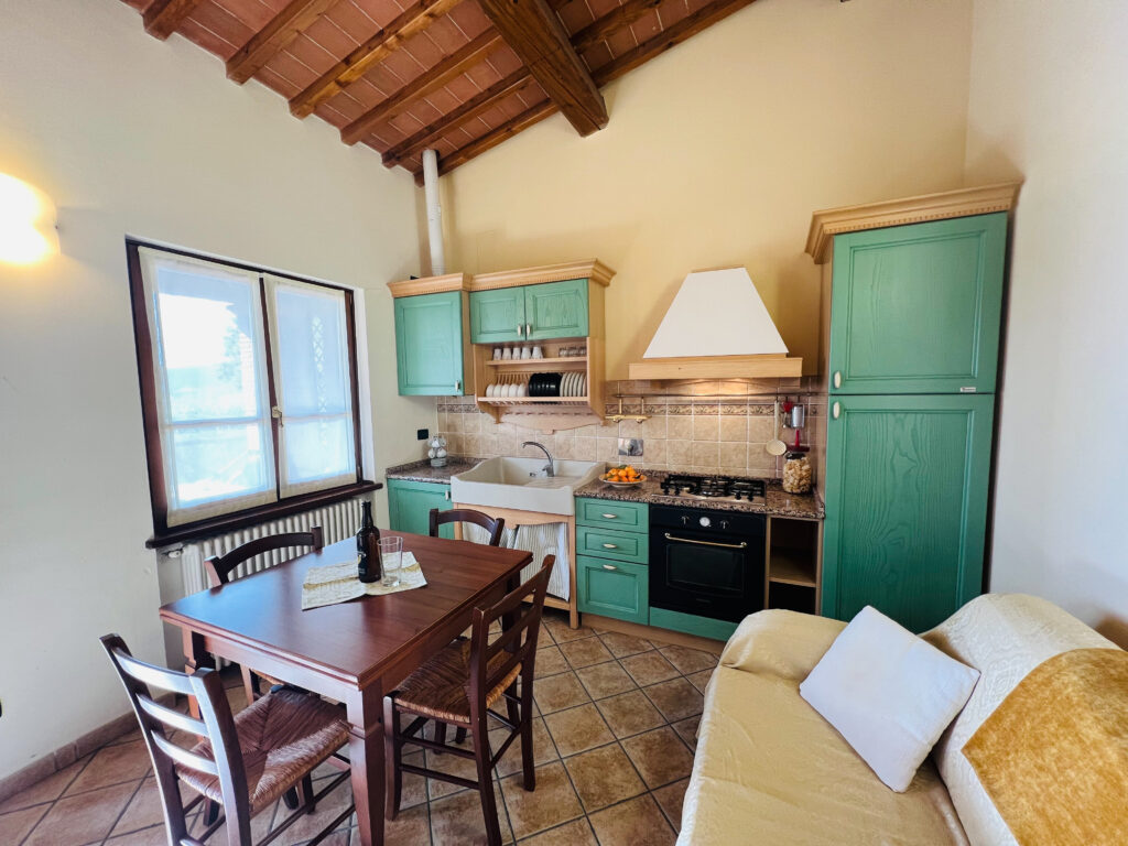 Appartamento per famiglie in agriturismo con piscina in Toscana